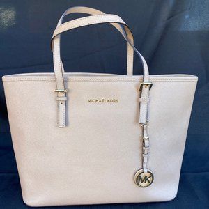 Michael Kors Tote